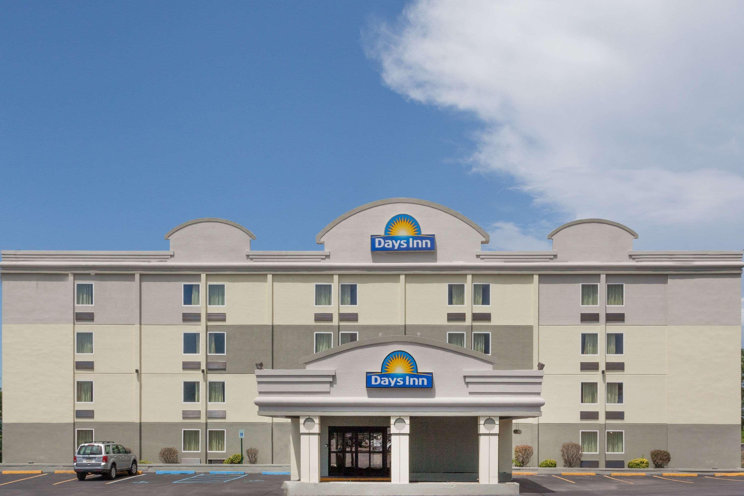 Days Inn By Wyndham Wilkes Barre Экстерьер фото